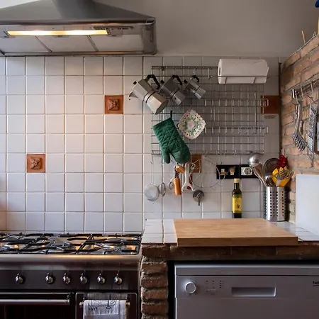 Casa Juli: 70mq-centro-trieste * Trieste